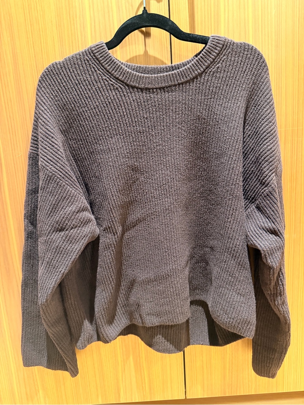 GAP Ribbed Crewneck Sweater in Deep Chocolate Brown